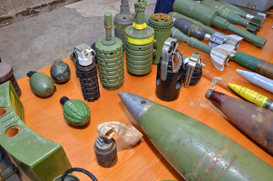 Oružje, bombe (Foto: Ivan Katalinić / Antena Zadar)