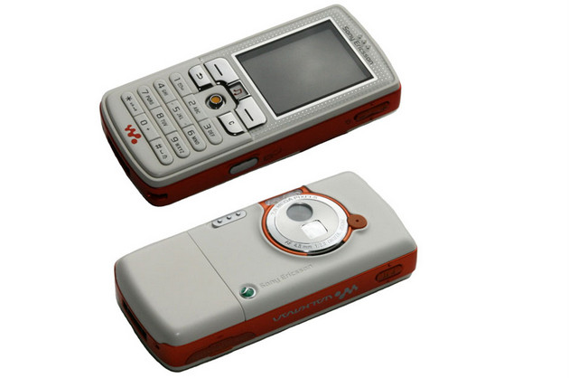 Sony Ericsson W800