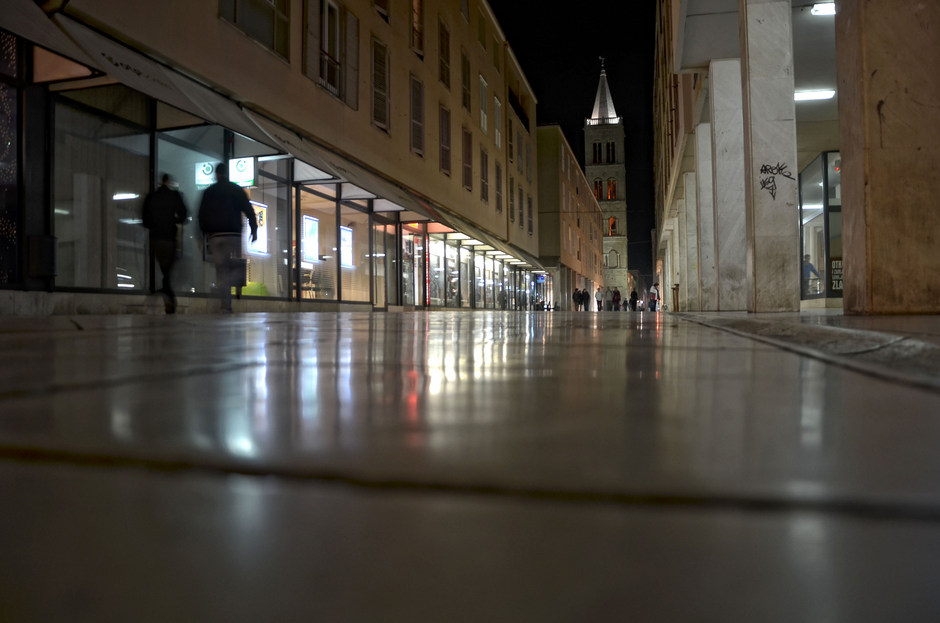 Kalelarga noću (Foto: Ivan Katalinić / Antena Zadar)