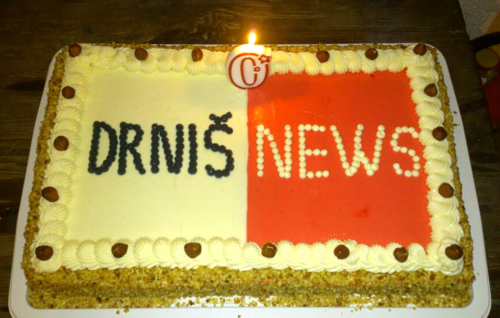 Torta za početak rada DrnišNEWS-a