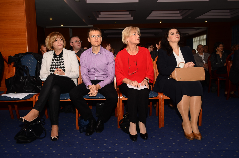 Omerka Šarić, Renata Sabljar Dračevac, SDP