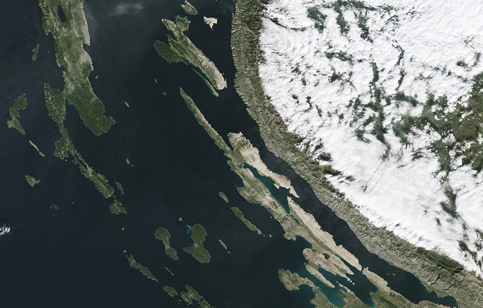 Velebit, snijeg, bura