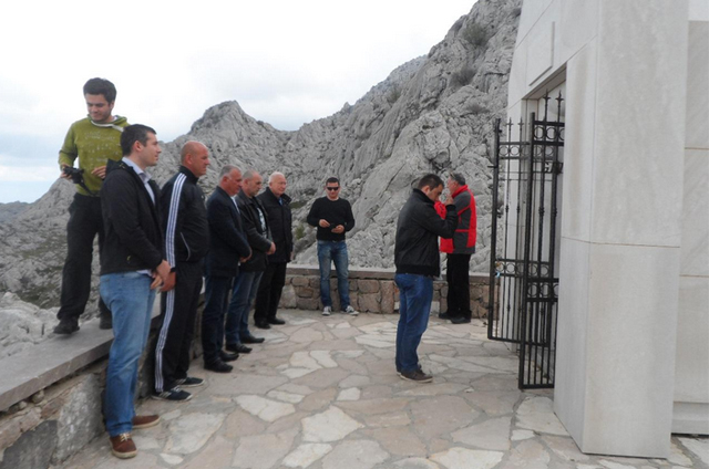 Spomen obilježje Damir Tomljanović Gavran