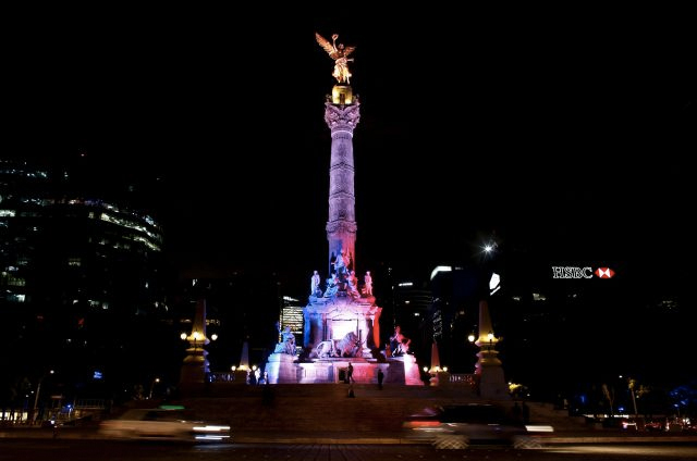 Francuska zastava - The Angel de la Independencia