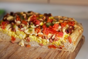 Pizza s kajganom mala