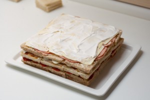 Darkova web kuhinja Montana sendvič torta mala