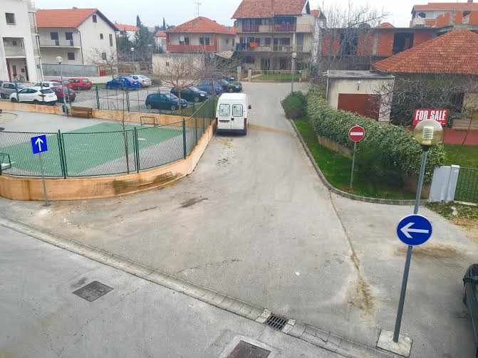 Smiljevac, prometna signalizacija