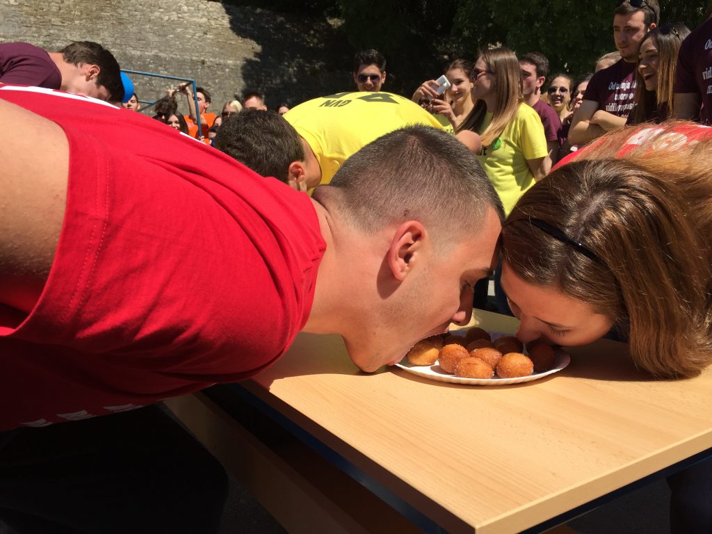 Maturanti Vladimira Nazora, ludijada, igre bez granica