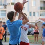 Koš za koš, Bili brig košarkaško igralište (1)