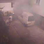 Zapaljeni kombi Plovanija (2)