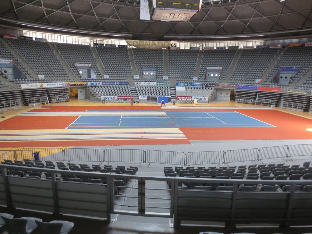 Davis Cup postavljanje podloge 026