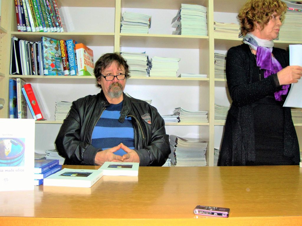 igor-eskinja-knjiznica-biograd-4