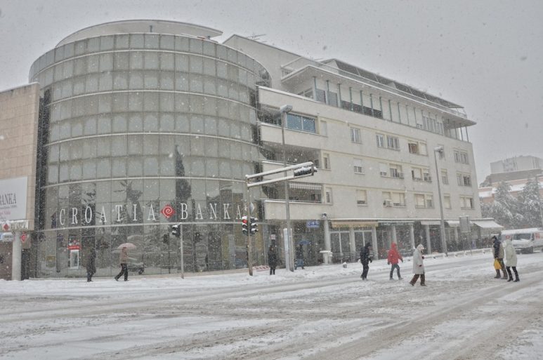 Snijeg u Zadru (Foto: Ivan Katalinić / Antena Zadar)