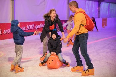 klizaliste-ledeni-park-2016-7