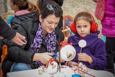 advent_031216_75_30568644684_o-large