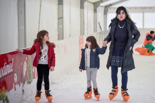 advent_031216_95_31275304721_o-large