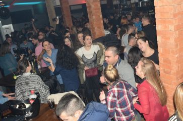Posh Pub 1311710