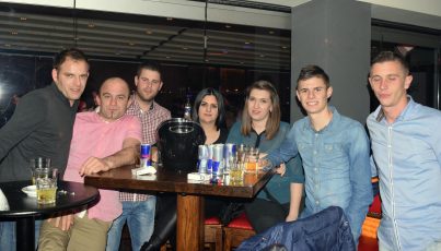 Posh Pub 1311732
