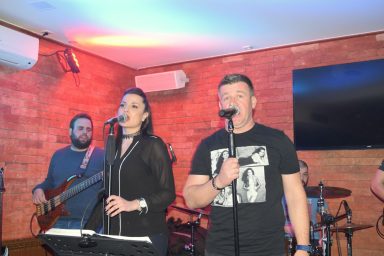 Posh Pub Vine i Ivo 20117 23