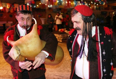 Virske maskare 15