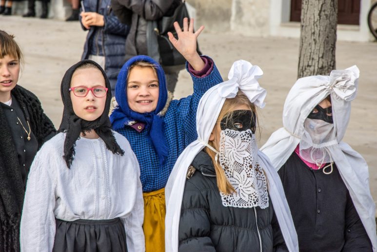 Paski zimski karneval 24