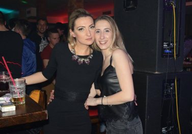 Posh Pub 18317 27