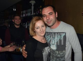 Posh Pub 18317 35