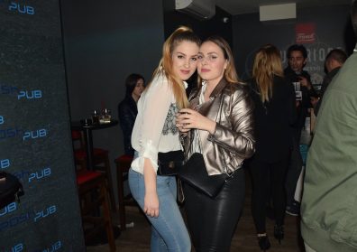 Posh Pub Show Legende 20