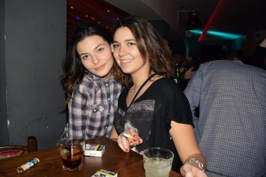 Posh Pub Show Legende 3