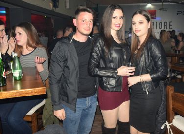 Posh Pub Vine & Ivo 18.3.17. 23