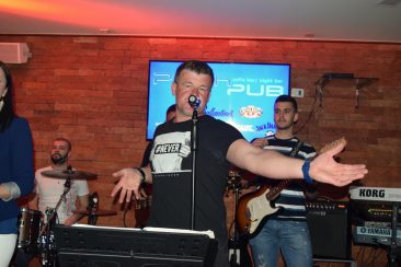 Posh Pub Vine & Ivo 18.3.17. 26