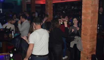 Posh Pub Vine & Ivo 18.3.17. 5