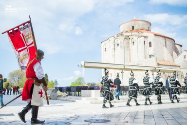 poluotok, povijest, Mimohod vitezova (19 of 31)