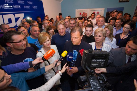 HDZ stozer (43 of 44)