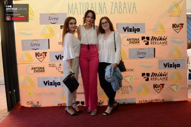 Klasicna i graficka (102 of 205)