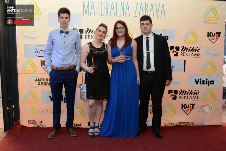 Klasicna i graficka (117 of 205)