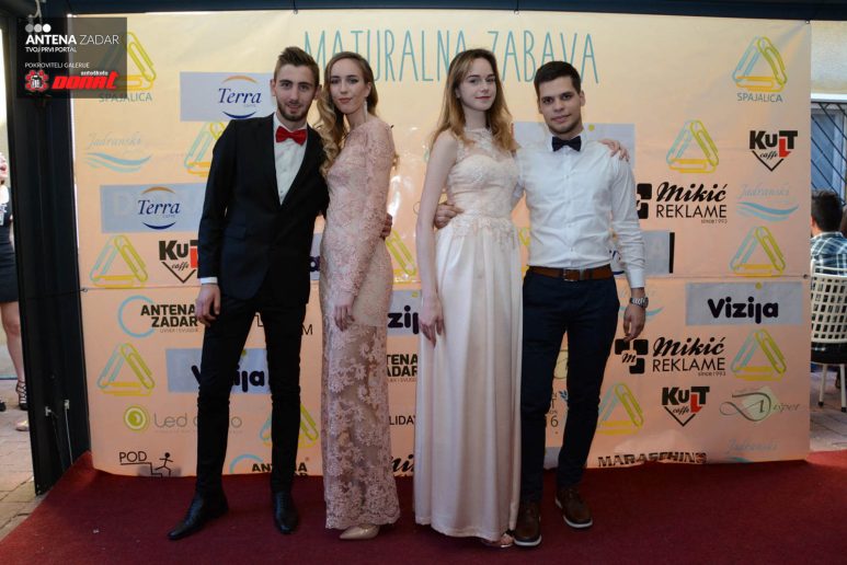 Klasicna i graficka (133 of 205)