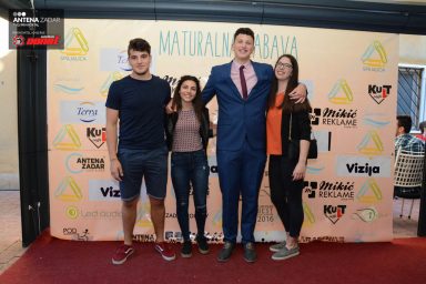 Klasicna i graficka (149 of 205)