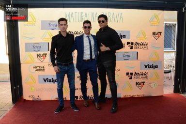 Klasicna i graficka (15 of 205)