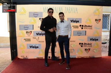 Klasicna i graficka (16 of 205)