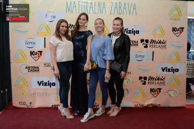 Klasicna i graficka (162 of 205)