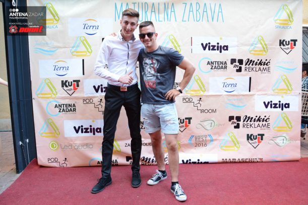 Klasicna i graficka (187 of 205)