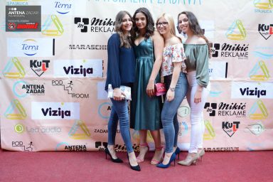 Klasicna i graficka (191 of 205)