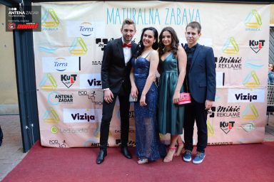 Klasicna i graficka (194 of 205)