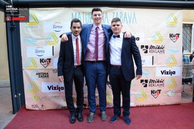 Klasicna i graficka (195 of 205)