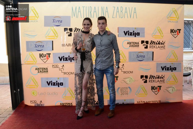 Klasicna i graficka (21 of 205)