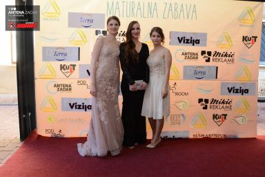 Klasicna i graficka (68 of 205)