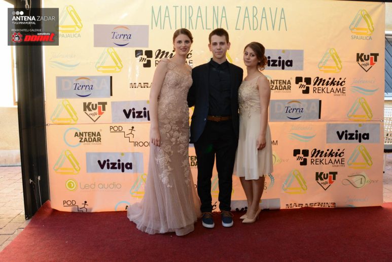 Klasicna i graficka (69 of 205)