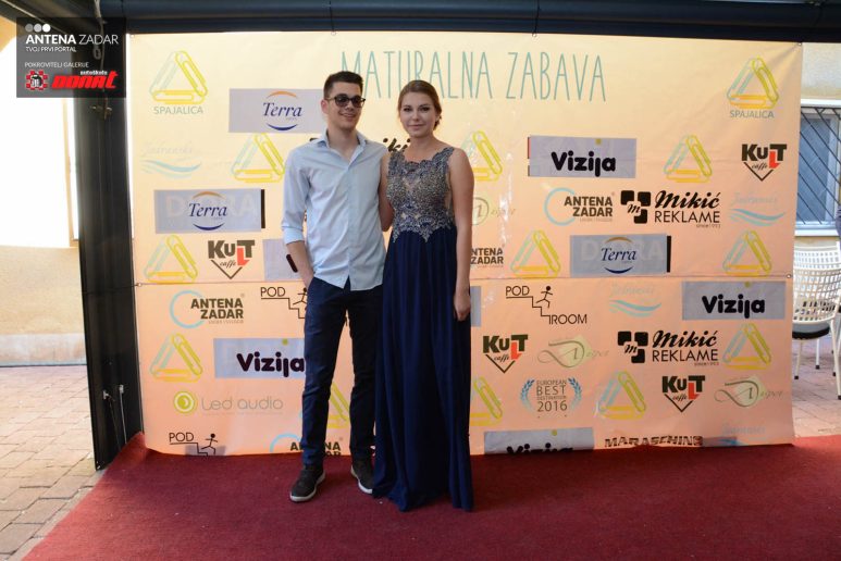 Klasicna i graficka (73 of 205)