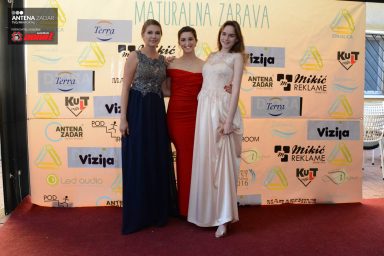 Klasicna i graficka (75 of 205)